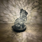 Gattino luminoso creato con stampante 3d