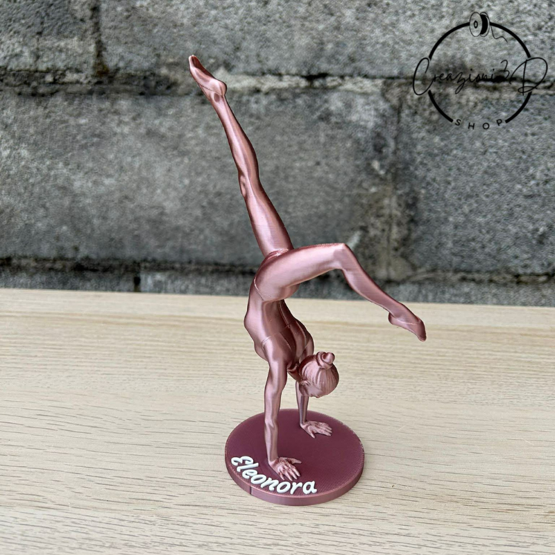Statuetta a forma di ginnasta ginnastica ritmica ginnastica artistica trofeo ginnasta