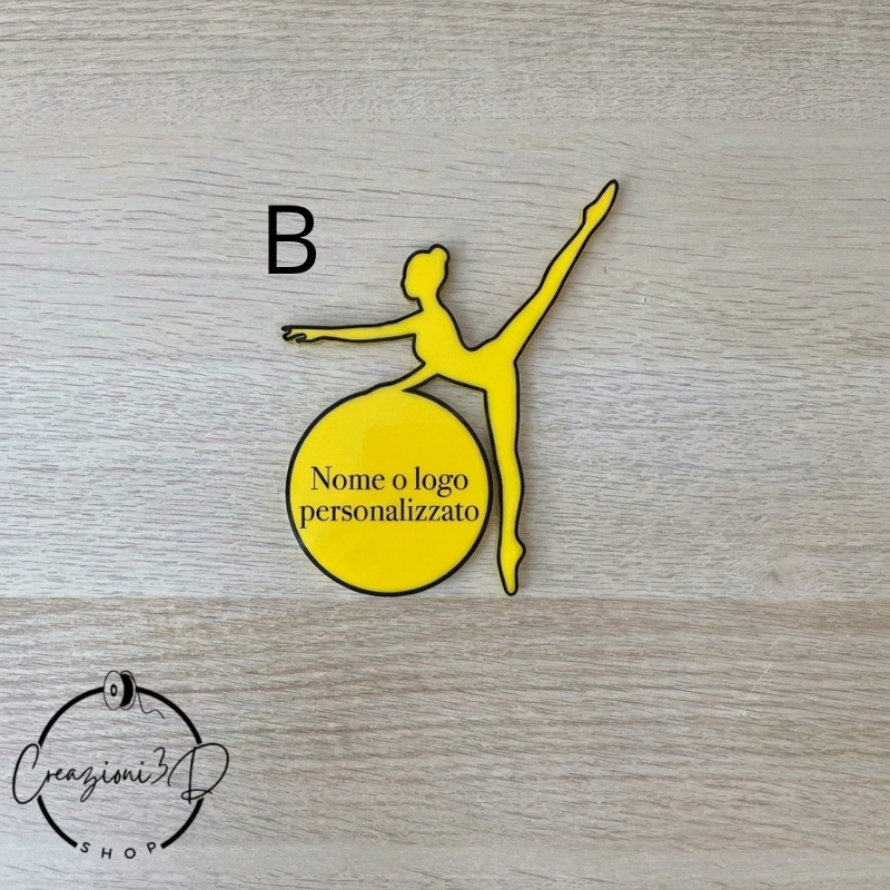 calamita personalizzata con ginnasta con cerchio, inserisci nome o logo